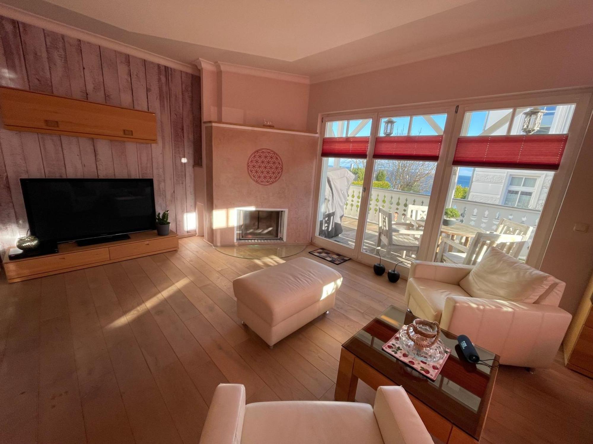 Villa Seestern - Ferienhaus Mit Meerblick Sassnitz Eksteriør billede
